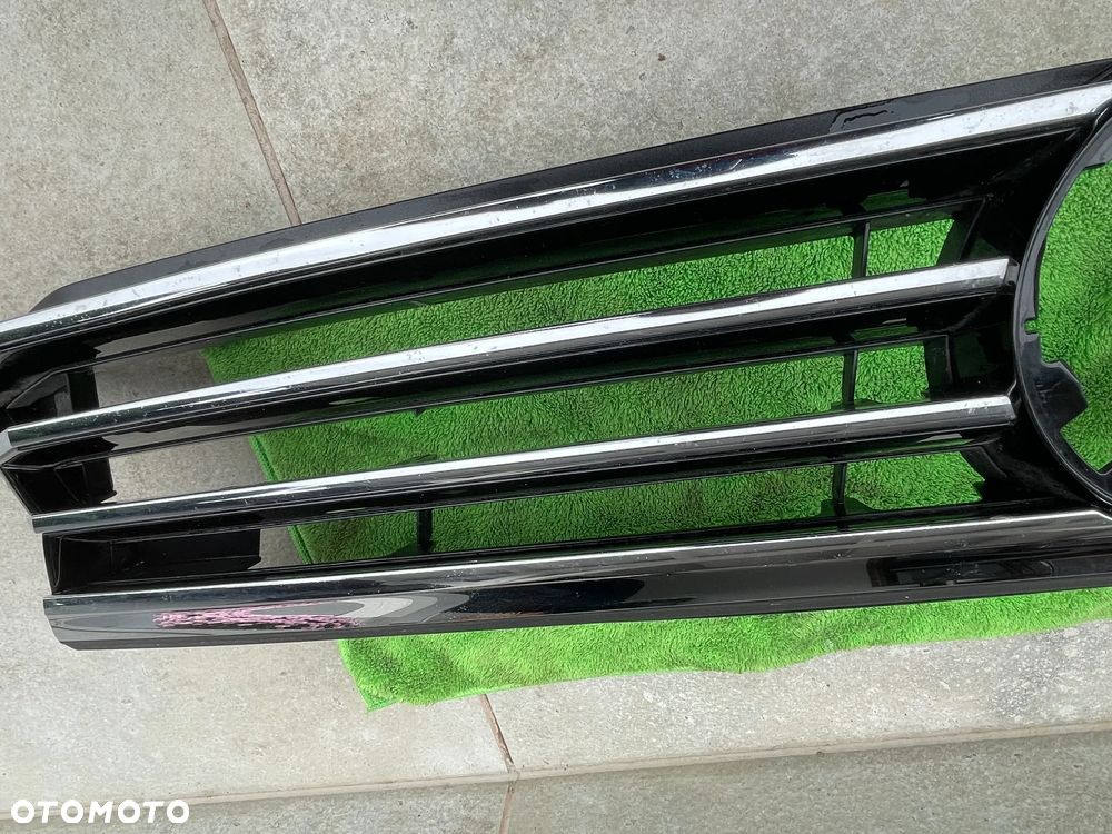 Grill atrapa VW Passat B8 - 7