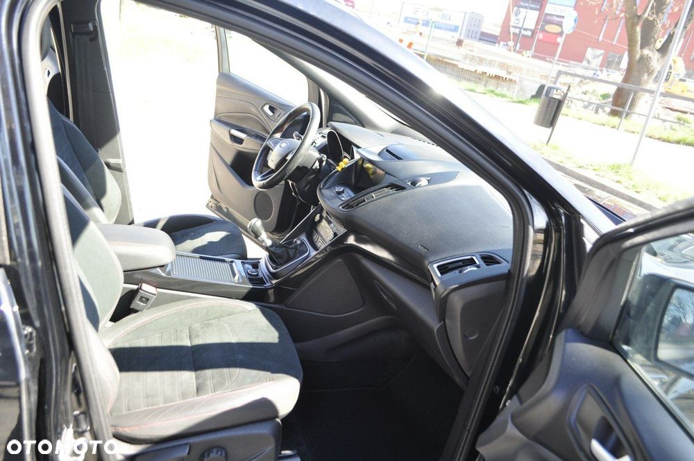 Ford Kuga 1.5 EcoBoost FWD ST-Line Black ASS MMT6 - 13