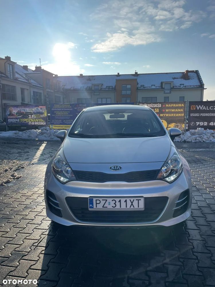 Kia Rio - 1
