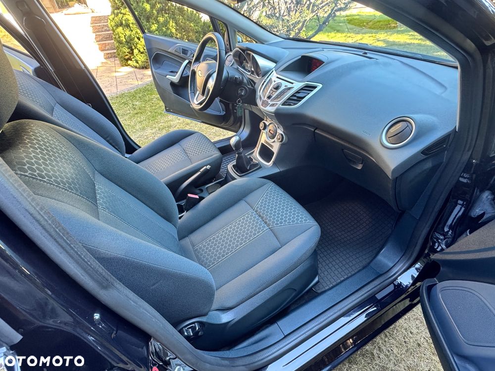 Ford Fiesta 1.6 Ti-VCT Titanium - 14