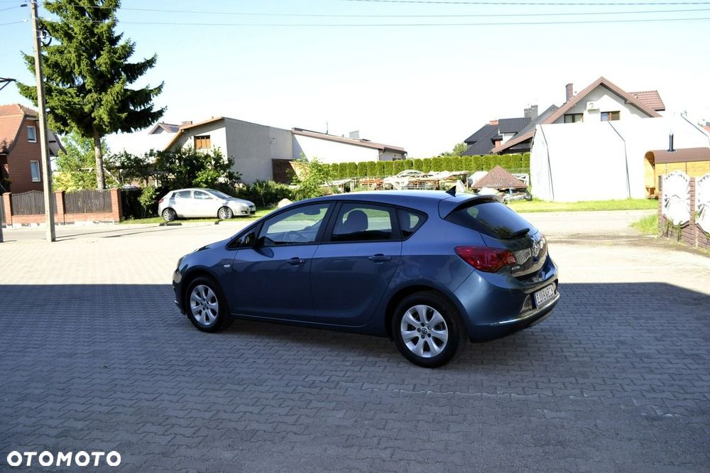 Opel Astra 1.4 Turbo Exklusiv - 7