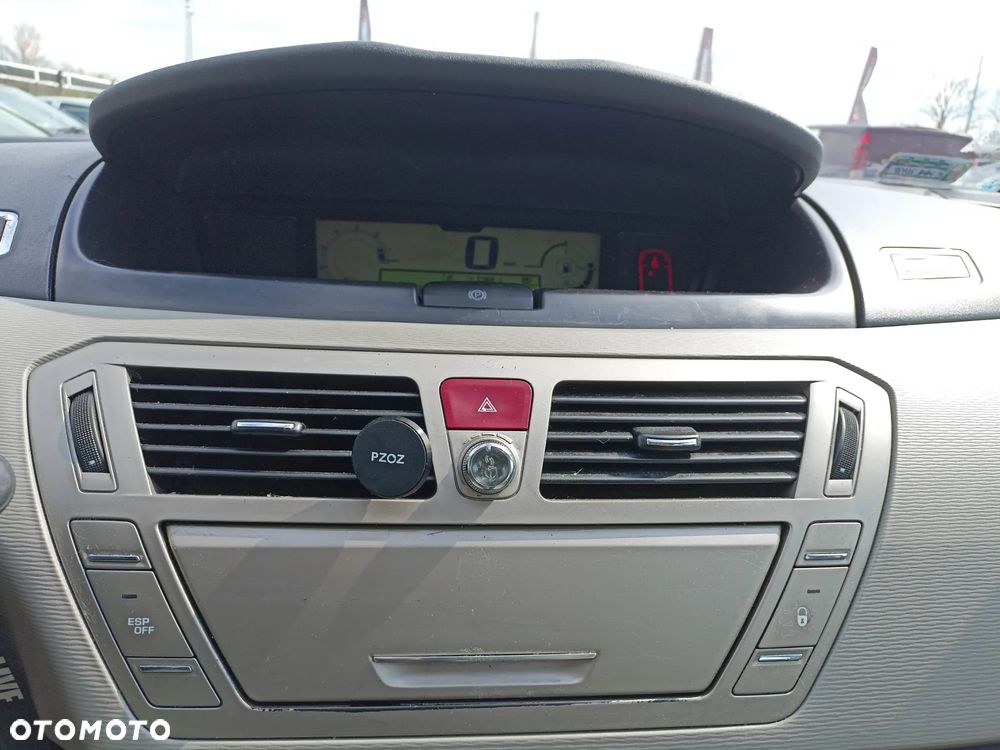 Citroën C4 Picasso - 10
