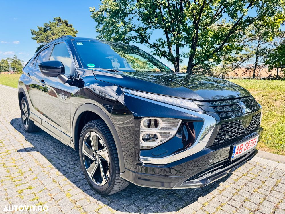 Mitsubishi Eclipse-Cross Plug-In Hybrid 4WD Plus Select - 18