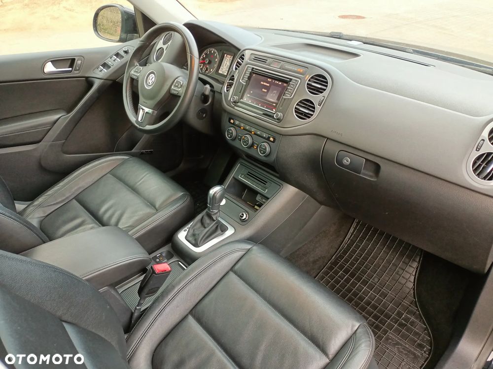 Volkswagen Tiguan - 17