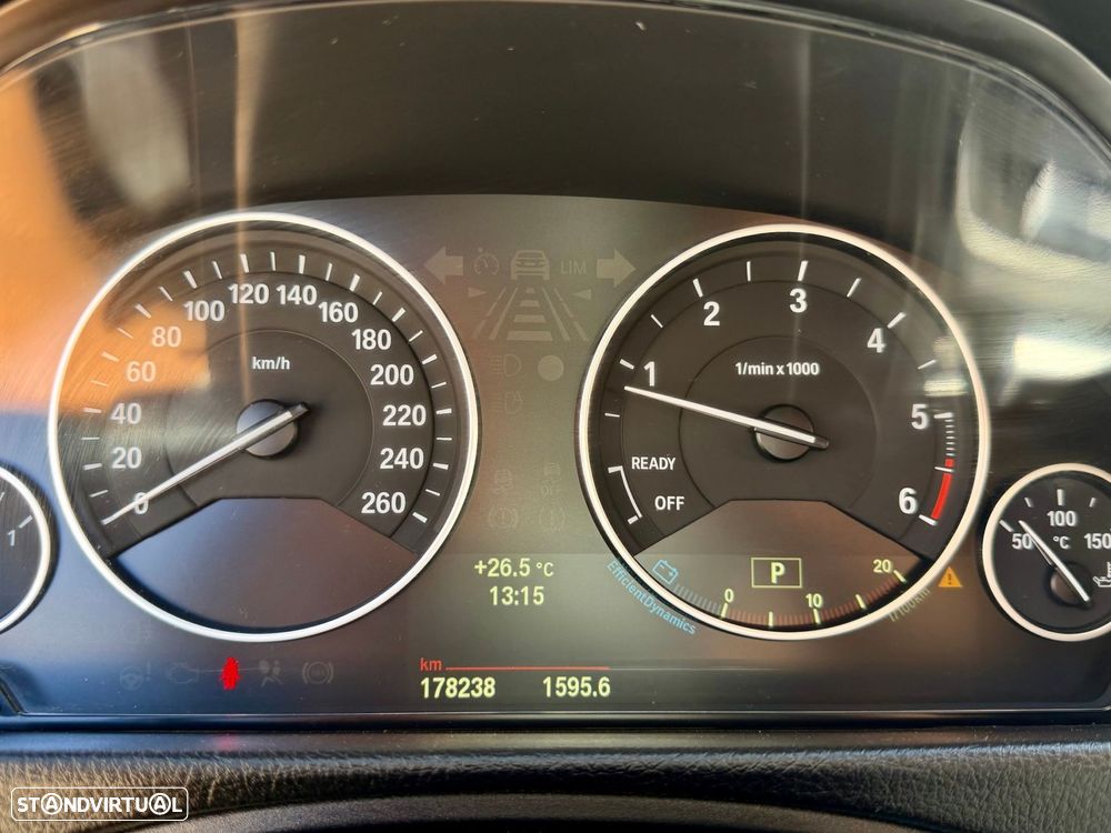 BMW 318 d Auto Pack M - 15