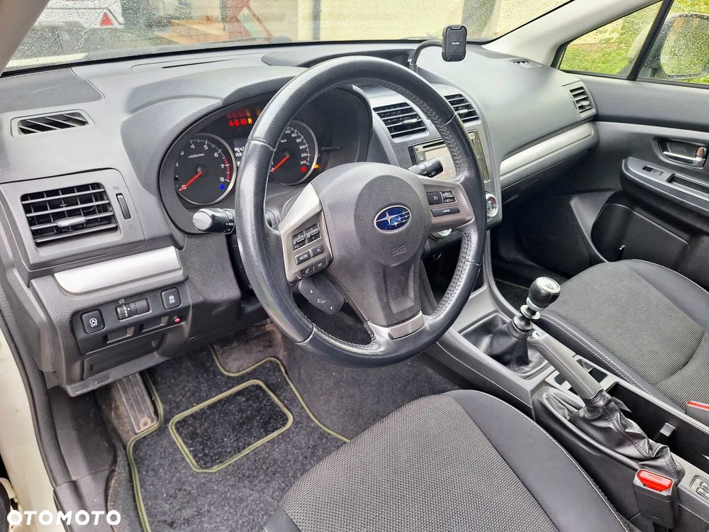 Subaru XV 2.0i Comfort - 10