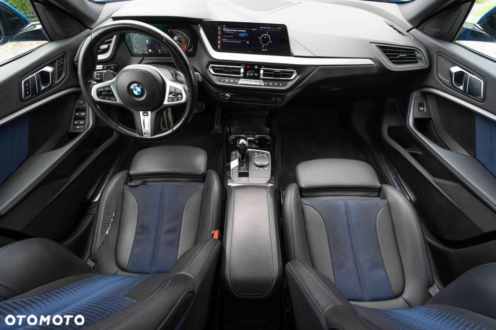 BMW Seria 2 220d M Sport - 17