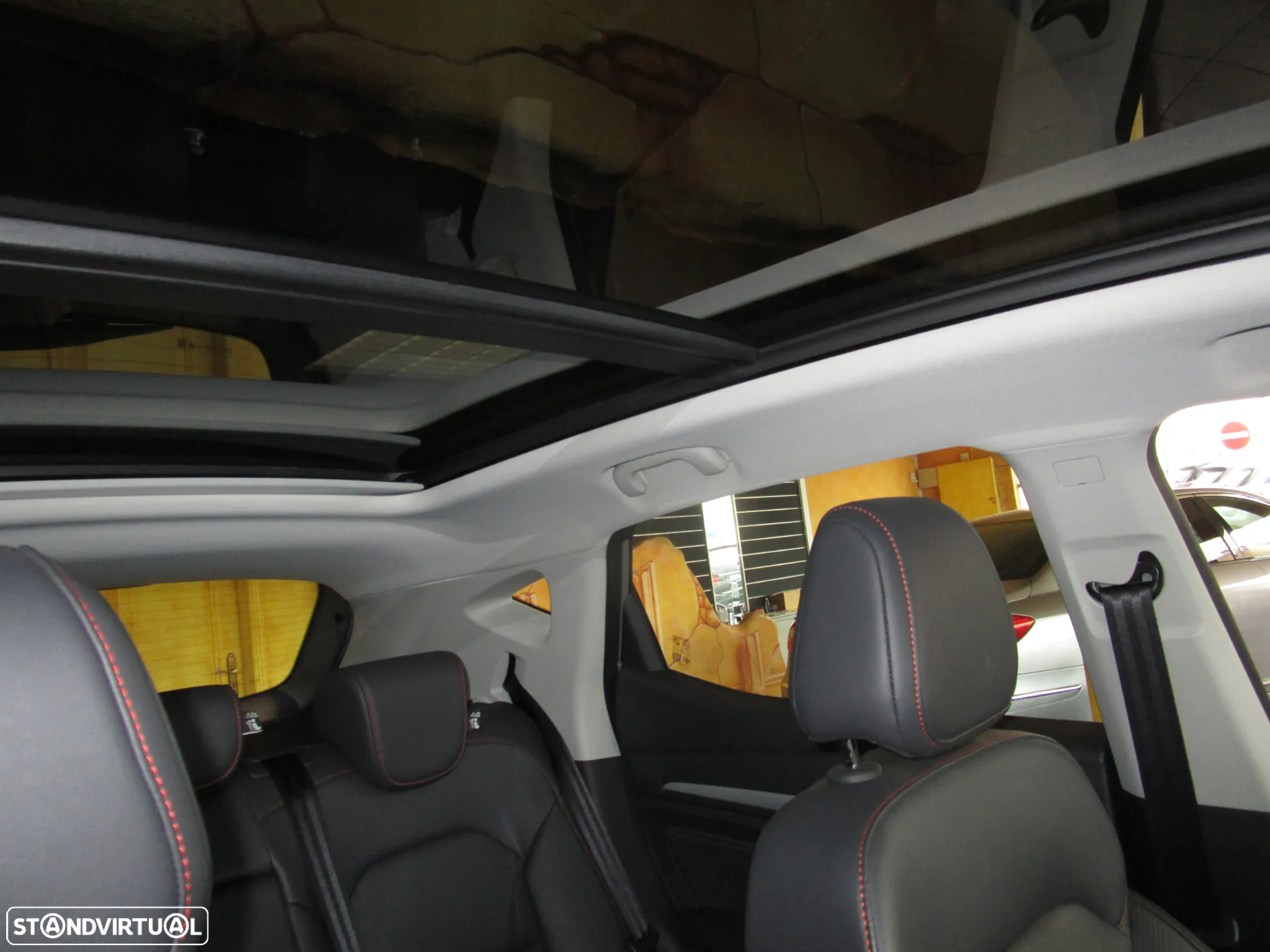 MG ZS EV 50.3 kWh Luxury - 25