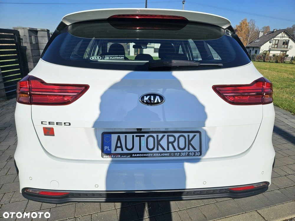 Kia Ceed - 5
