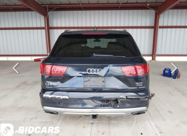 Audi Q7 3.0 TFSI Quattro Tiptronic - 37