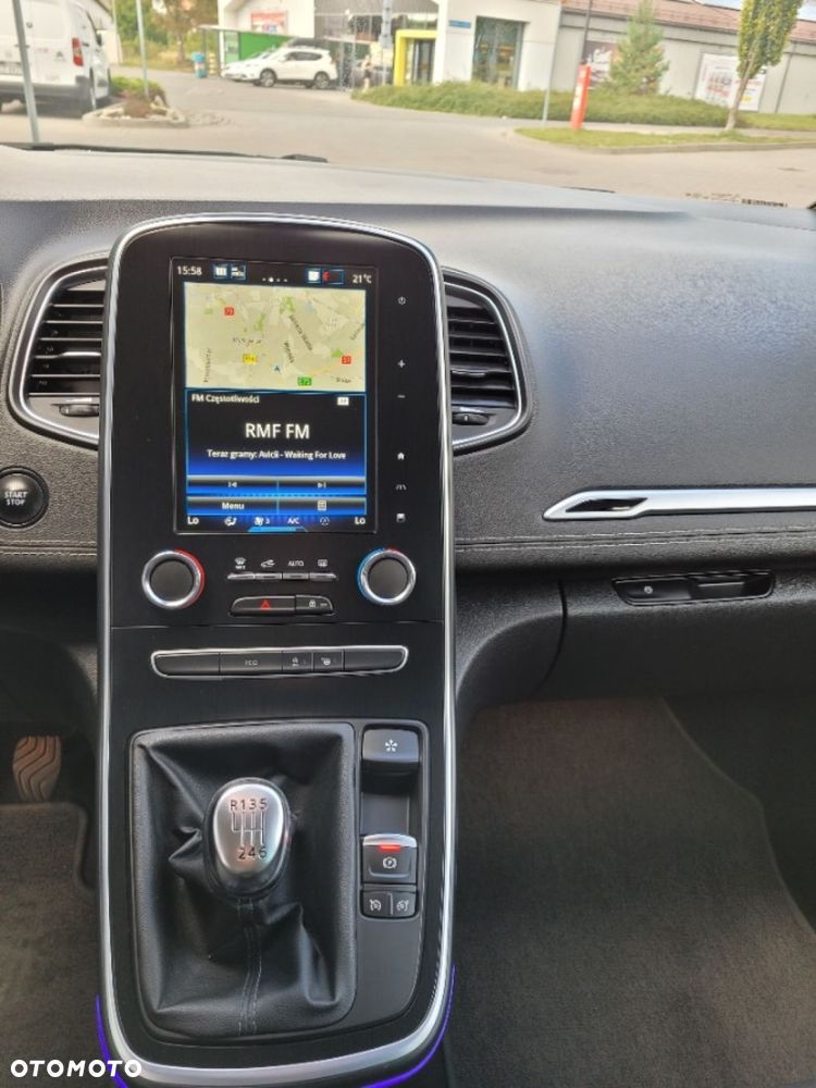Renault Scenic - 22