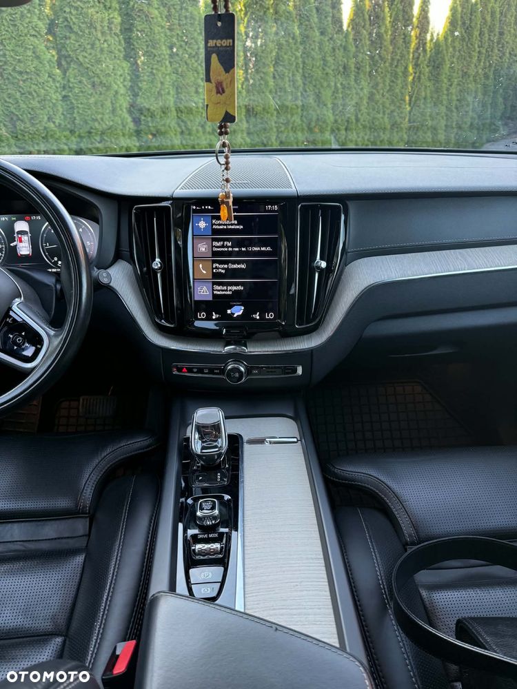 Volvo XC 60 B4 D AWD Inscription - 7