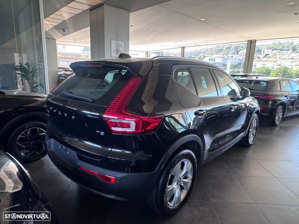 Volvo XC 40 1.5 T3 Momentum - 10
