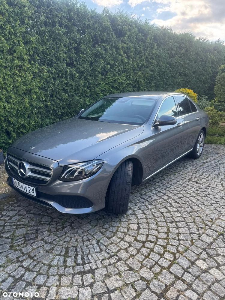 Mercedes-Benz Klasa E 220 d 4-Matic 9G-TRONIC - 1