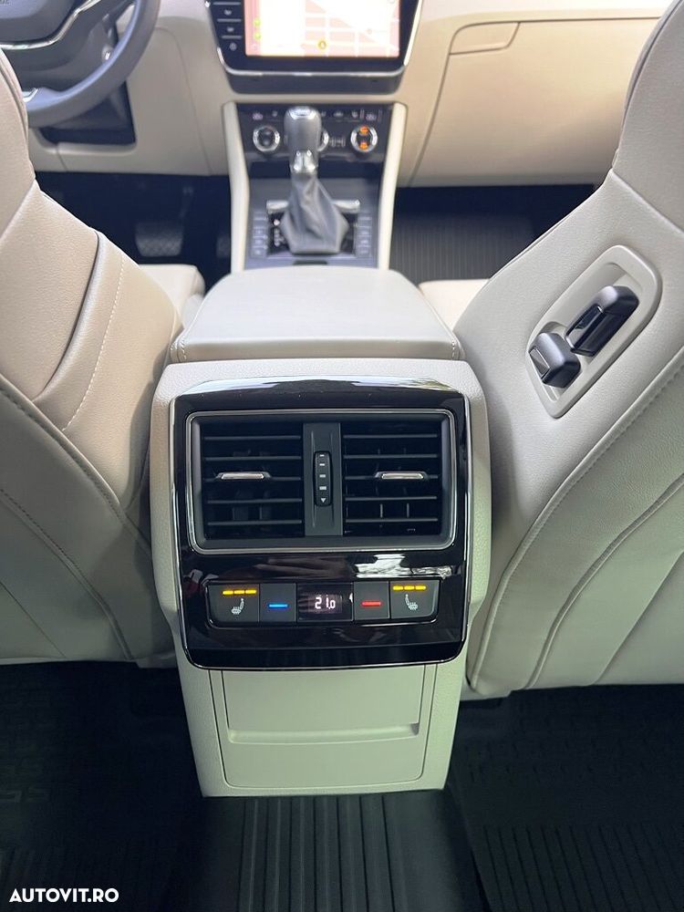 Skoda Superb 2.0 TSI 4X4 DSG Sportline - 27