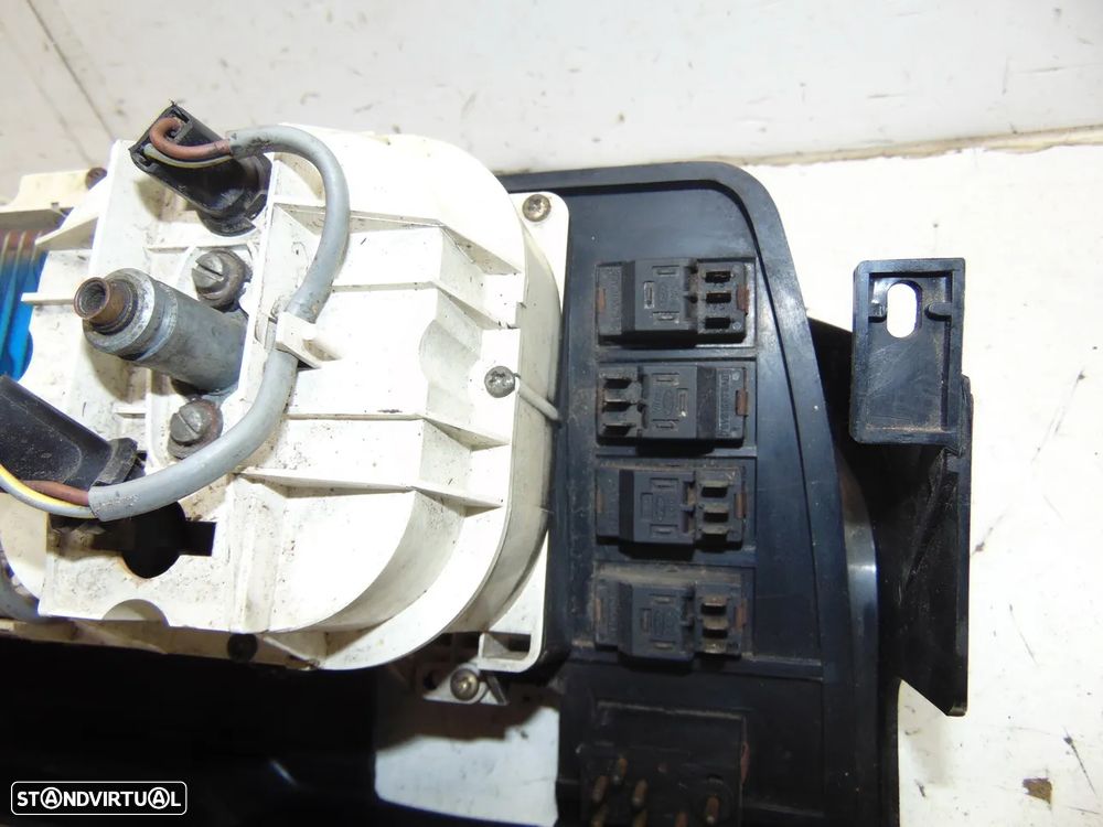 Ford Transit 1982 conta kilómetros - 8