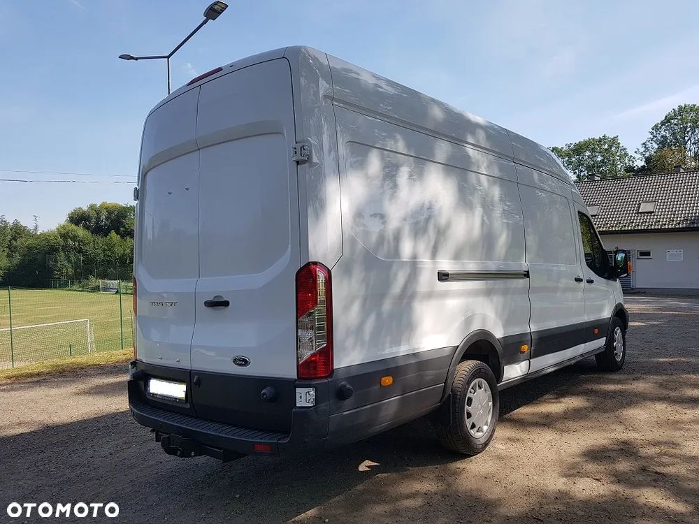 Ford Transit - 6