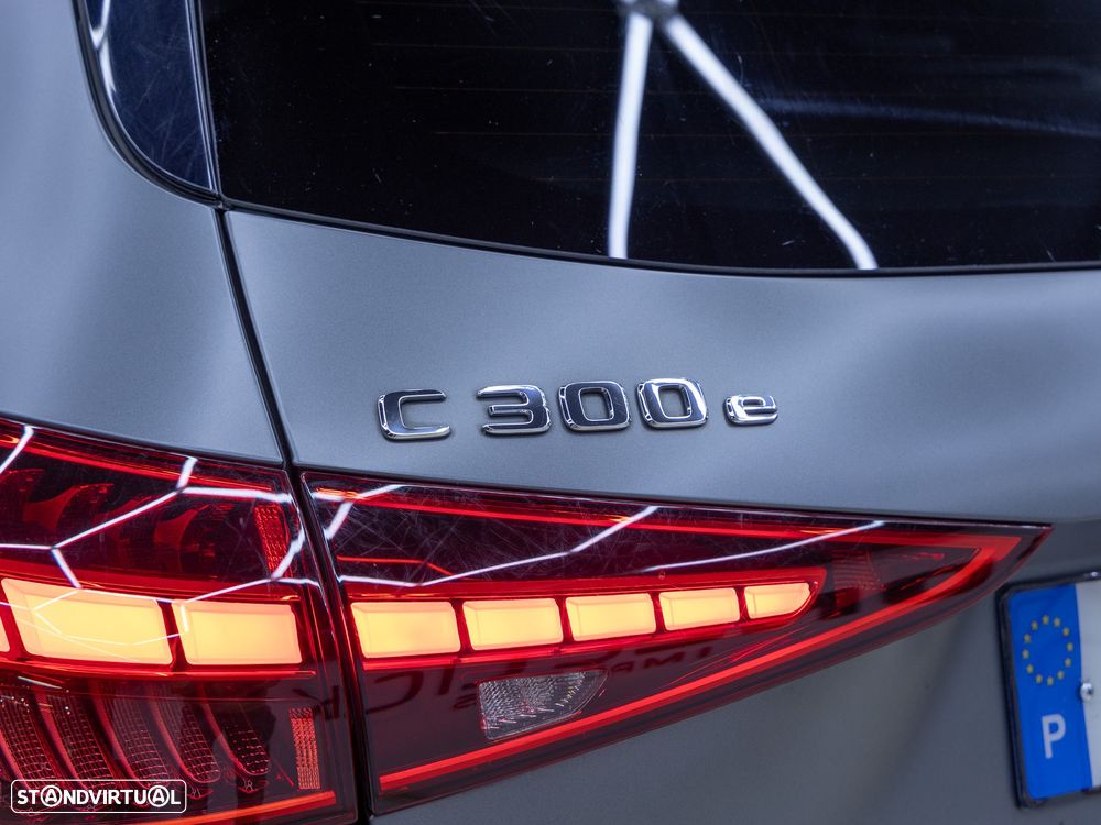 Mercedes-Benz C 300 e T 9G-TRONIC AMG Line - 8