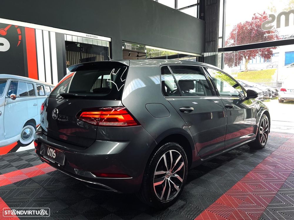 VW Golf 1.6 TDI Confortline - 7