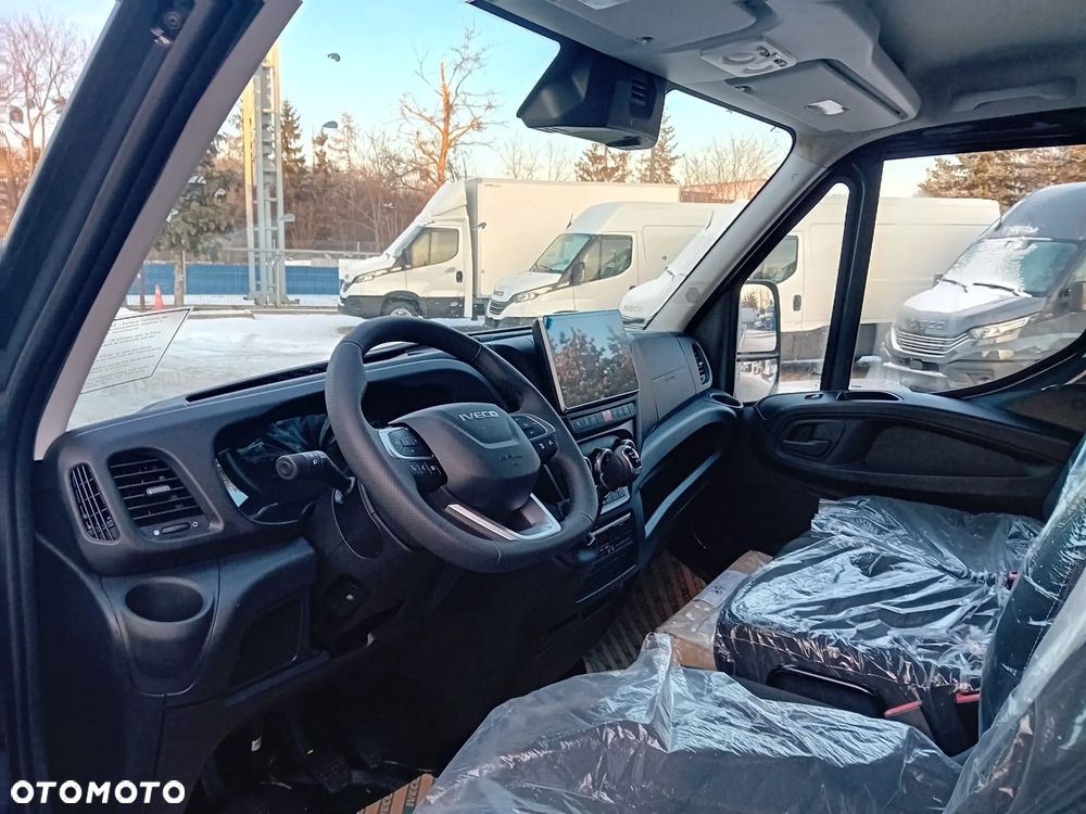 Iveco DAILY 50C18HZ 3,0 180KM Skrzynia otwarta 6 m - 7