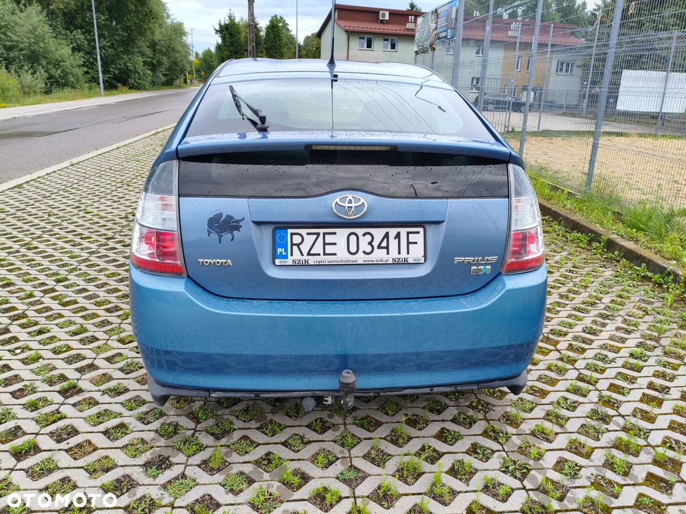 Toyota Prius 1.5 VVT-i Sol - 5
