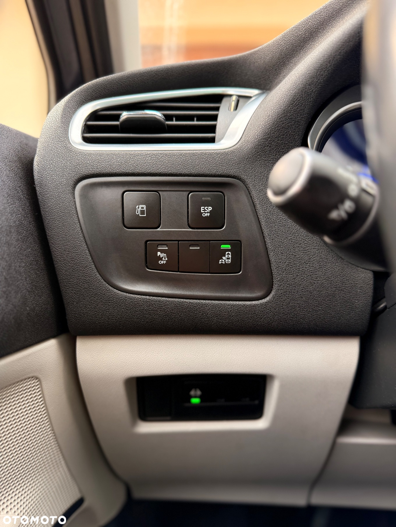 Citroën C4 2.0 HDi Exclusive - 22