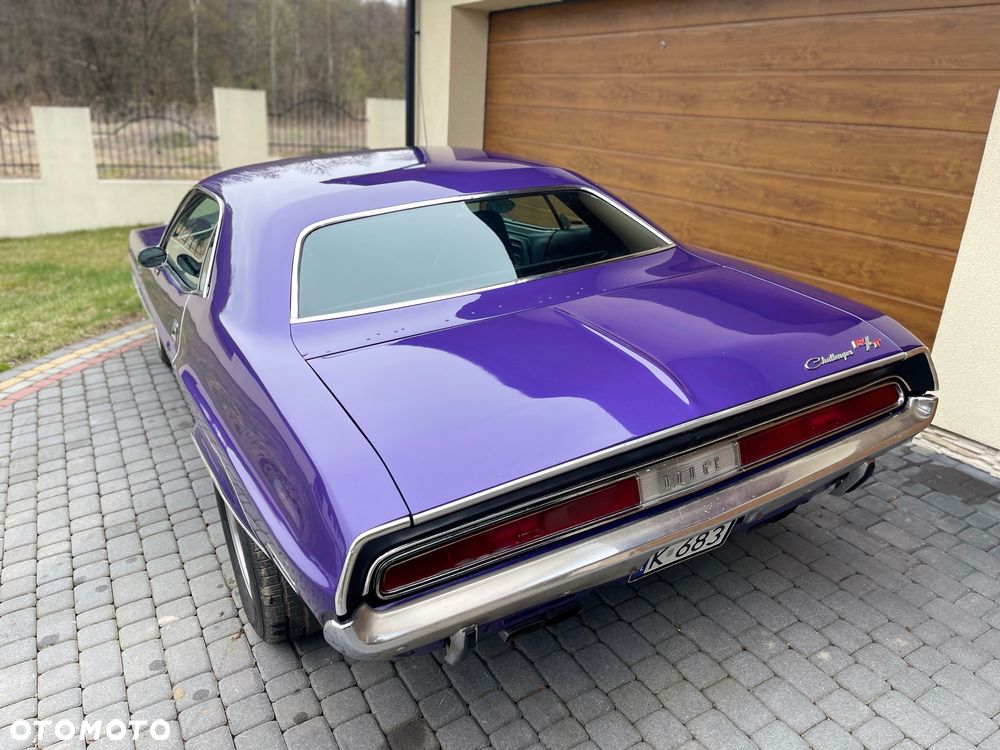 Dodge Challenger - 6