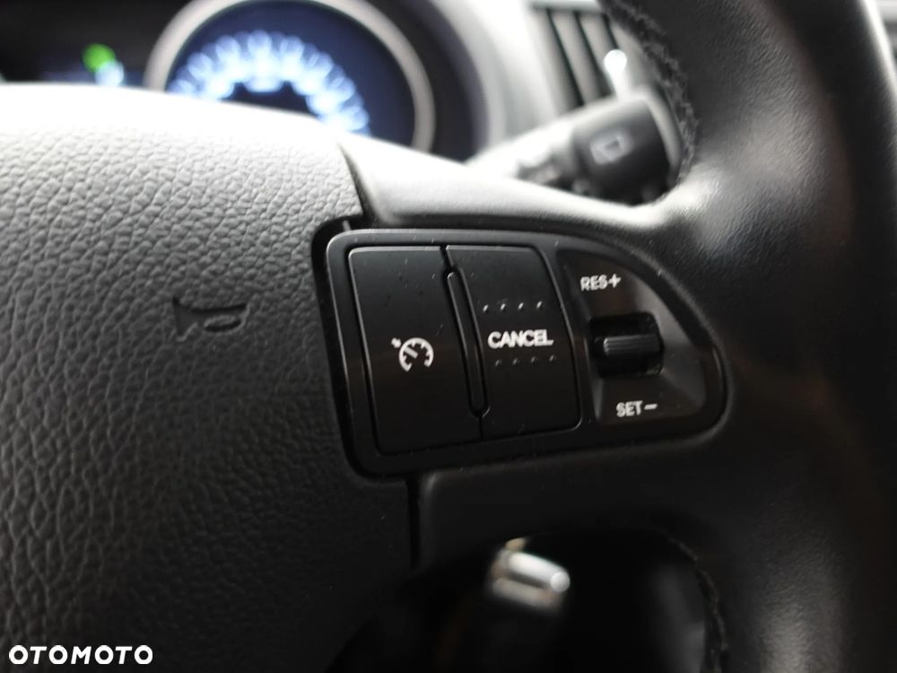 Kia Sportage 1.6 GDI 2WD ISG Dream-Team Edition - 36