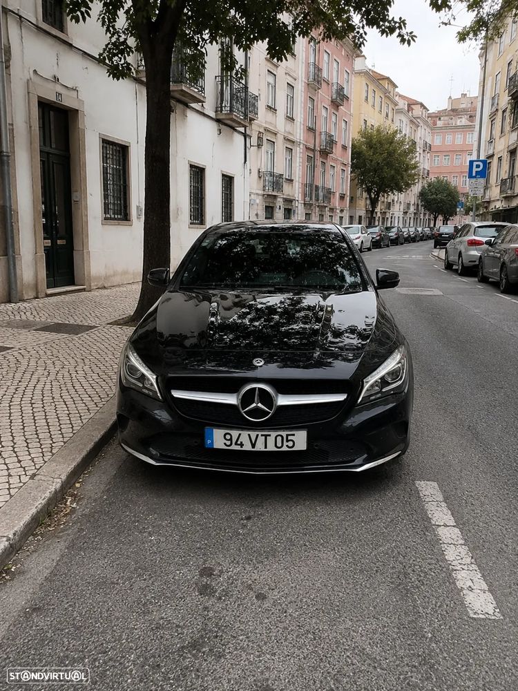 Mercedes-Benz CLA 200 d Shooting Brake Urban Aut. - 4