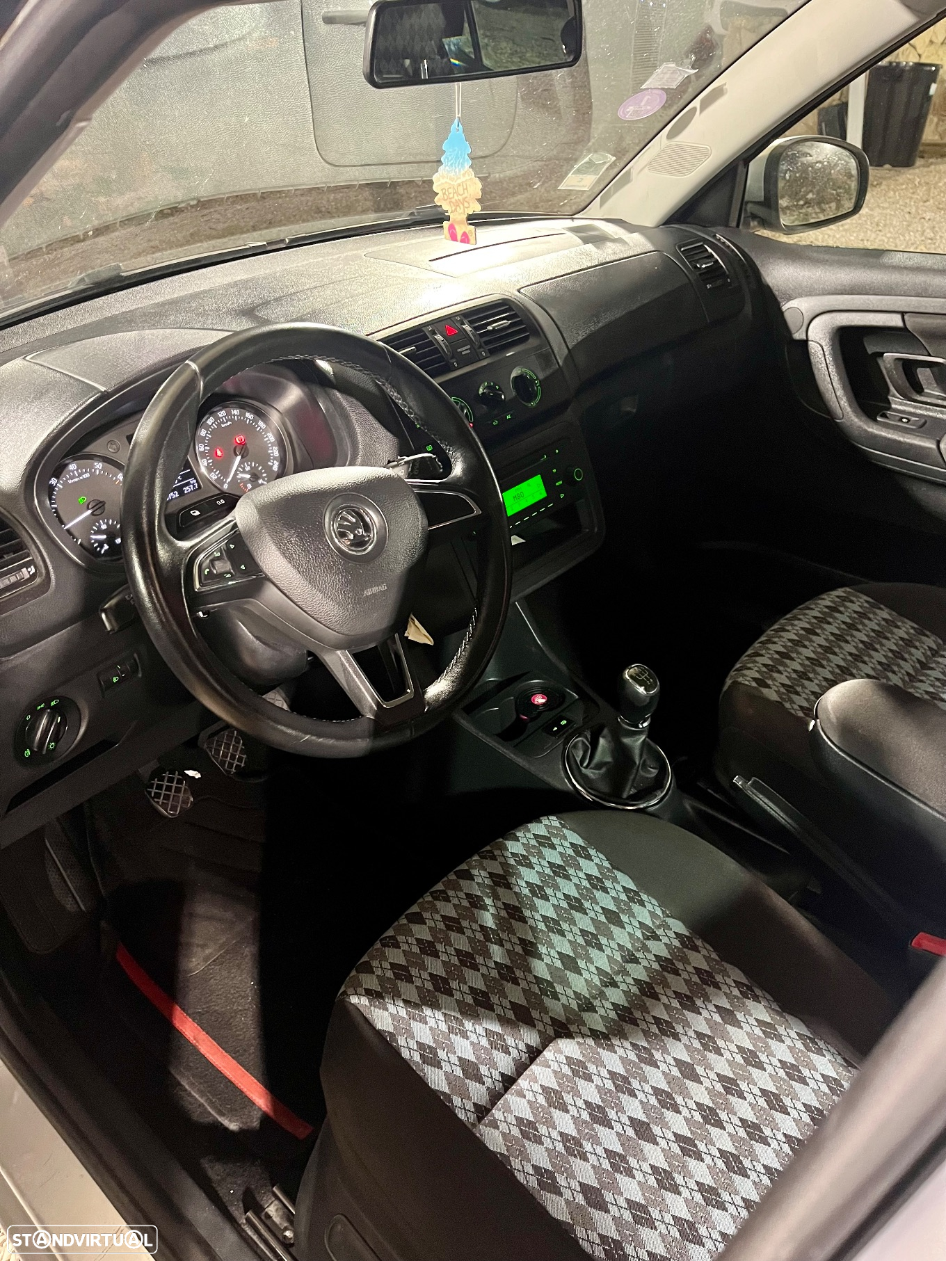 Skoda Fabia 1.2 HTP Active - 7