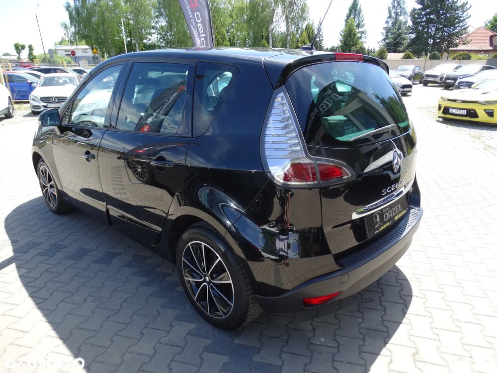 Renault Scenic Energy TCe 130 S&S Bose Edition - 8
