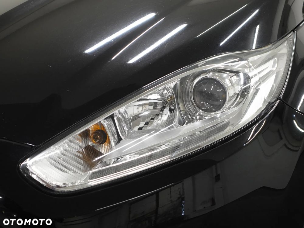 Ford Fiesta 1.5 TDCi Celebration - 14