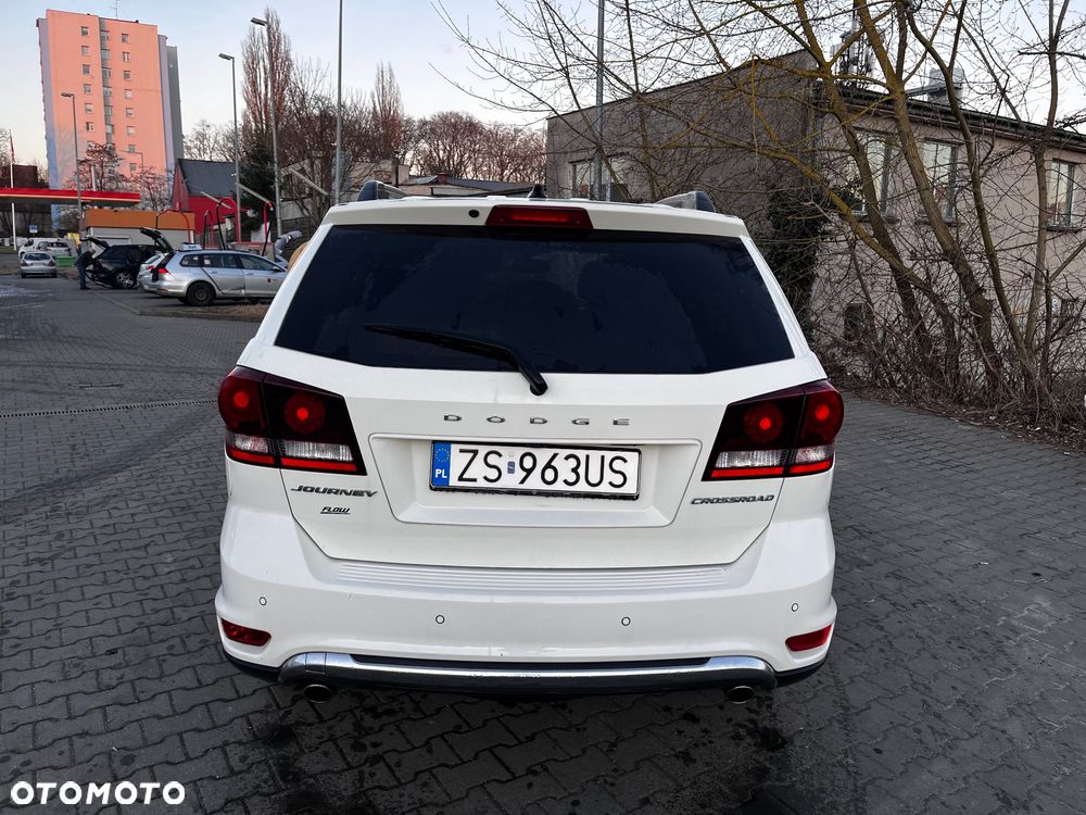 Dodge Journey - 8