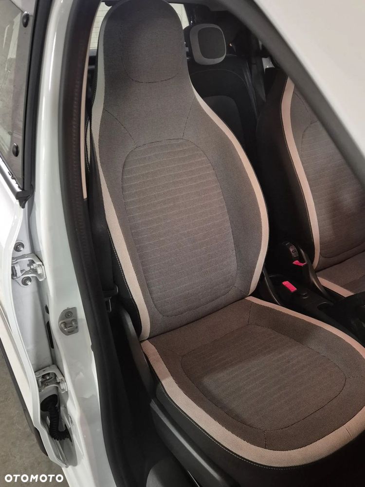 Renault Twingo SCe 70 Start&Stop LIMITED - 10