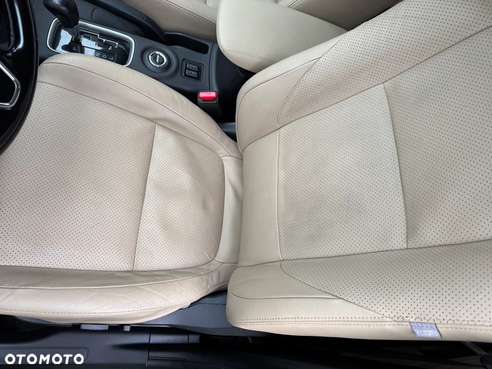 Mitsubishi Outlander 2.0 4WD CVT Active+ - 11