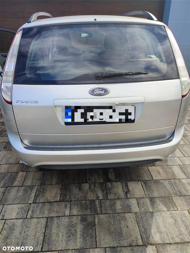 Ford Focus - 2