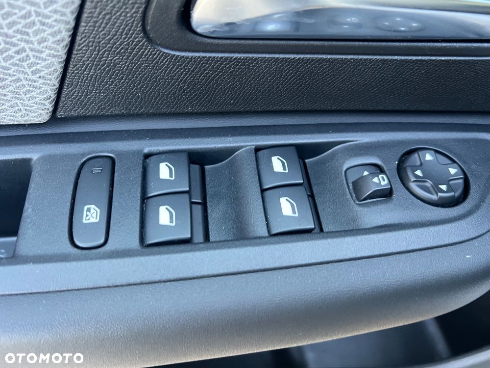 Citroën C4 1.2 PureTech Feel Pack S&S EAT8 - 18