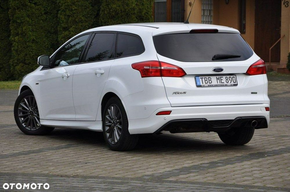 Ford Focus 1.5 EcoBoost STart-Stopp-System ST-LINE - 22