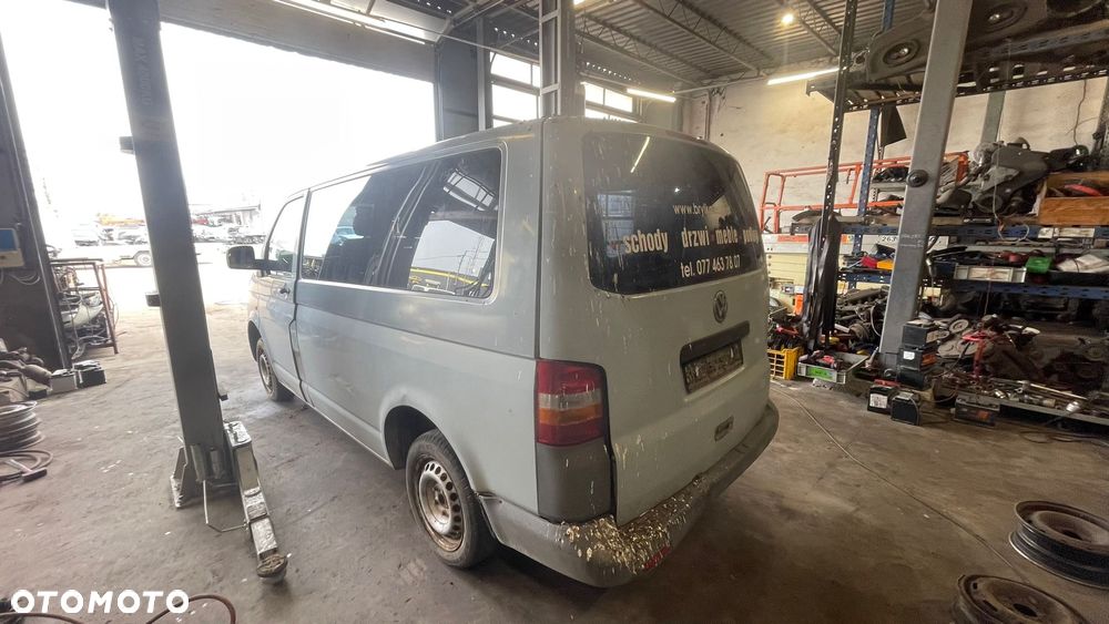 Volkswagen T5 NA CZĘŚCI!!! Kolor: LL7E - 3