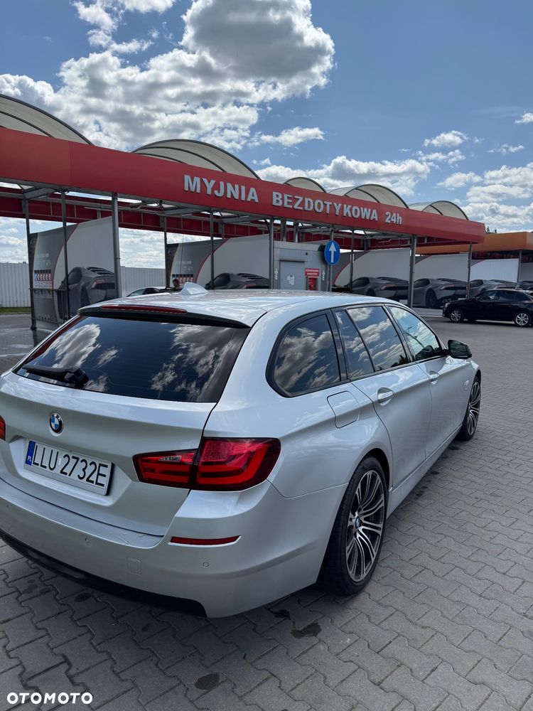 BMW Seria 5 530d xDrive - 5