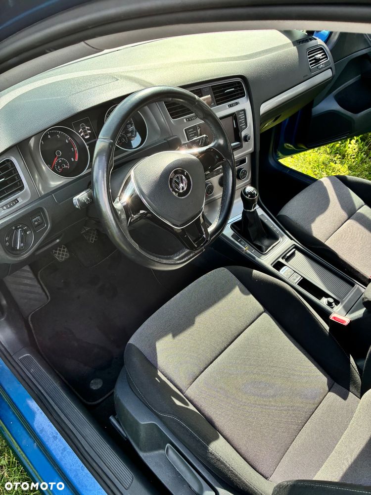 Volkswagen Golf 1.2 TSI BMT Trendline EU6 - 11