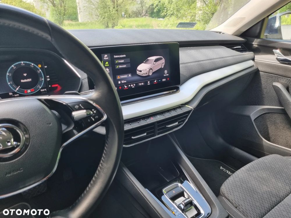 Skoda Octavia 2.0 TDI SCR Style DSG - 20
