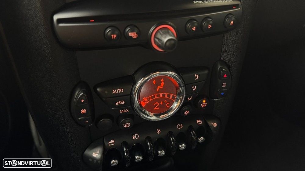 MINI 3 Portas Cooper SD - 14