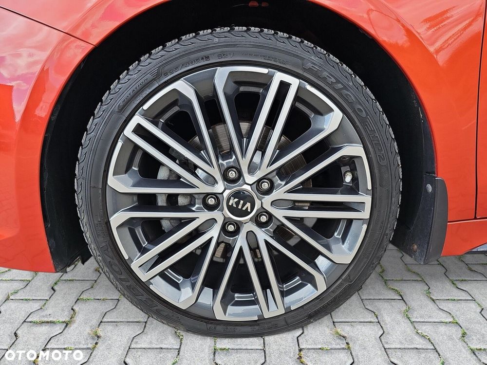 Kia ProCeed 1.6 CRDi GT Line DCT - 34