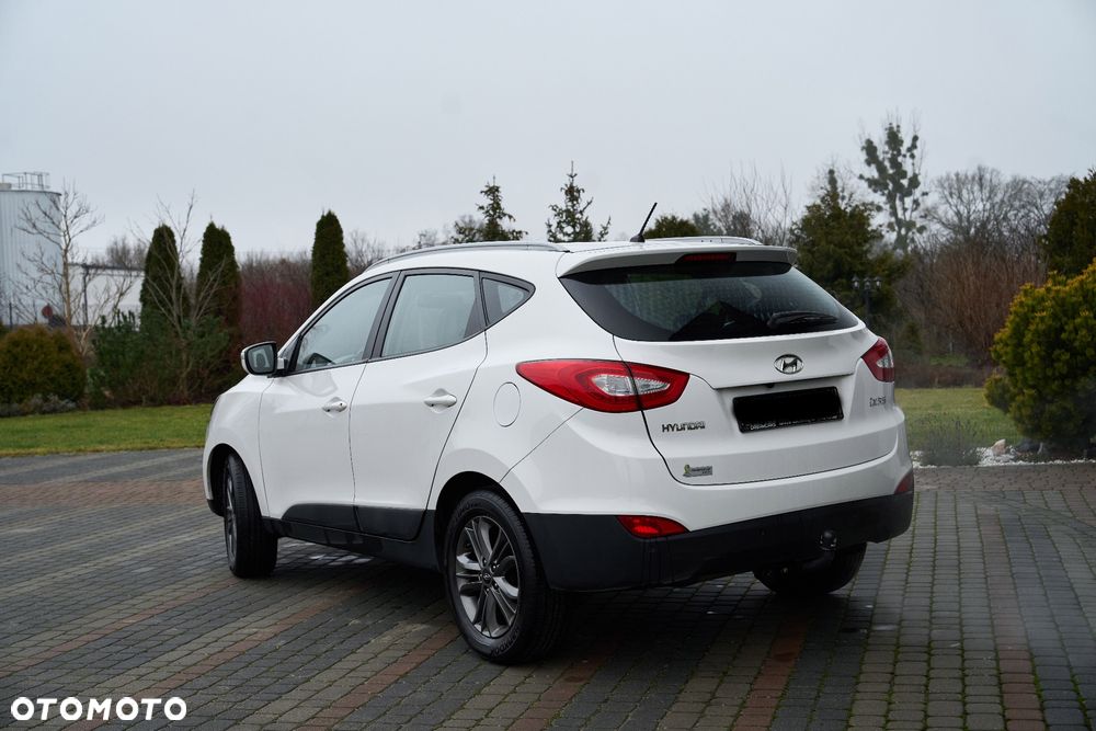 Hyundai ix35 1.6 2WD Fifa World Cup Edition - 5