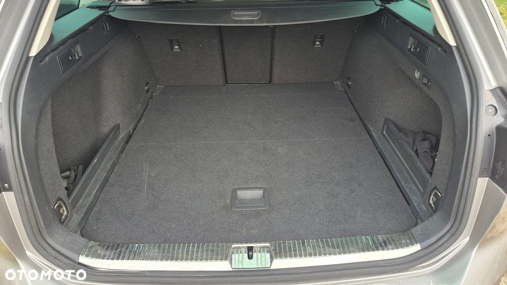 Volkswagen Passat 2.0 TDI BMT 4Mot Highline - 22
