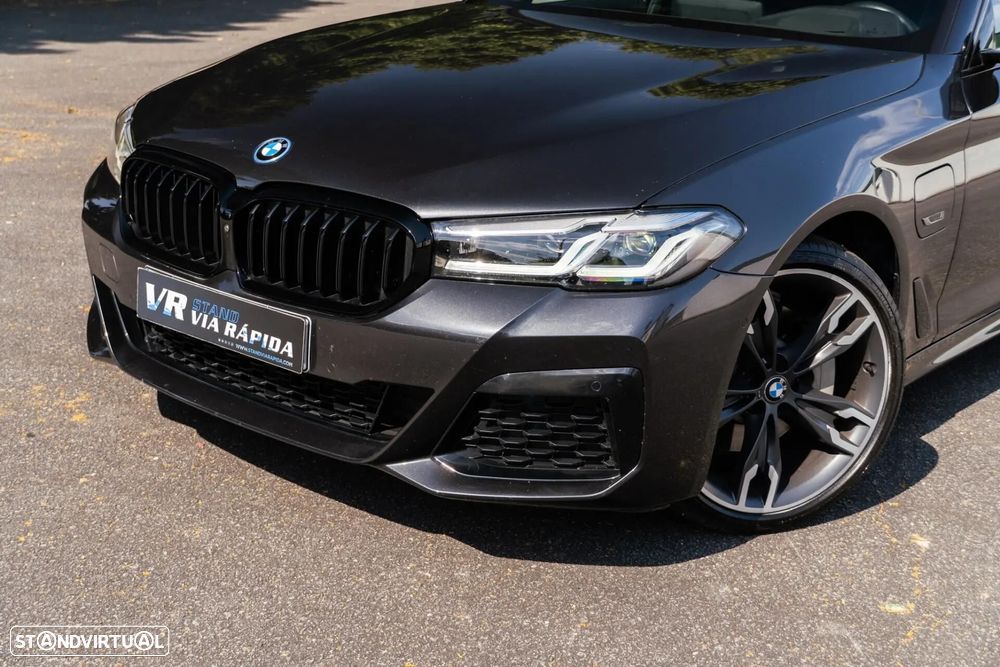 BMW 530 e Pack M - 31