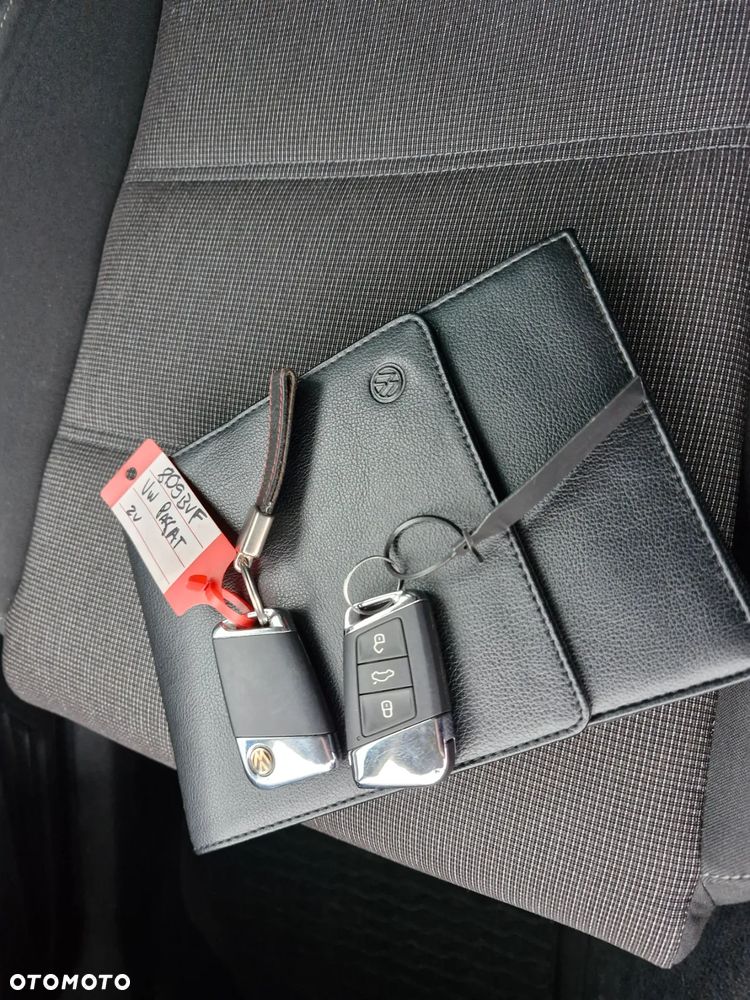 Volkswagen Passat 1.4 TSI ACT (BlueMotion Technology) DSG Highline - 16