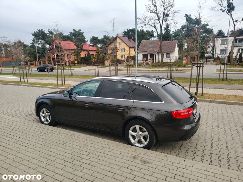 Audi A4 Avant 2.0 TDI DPF multitronic Ambition - 8