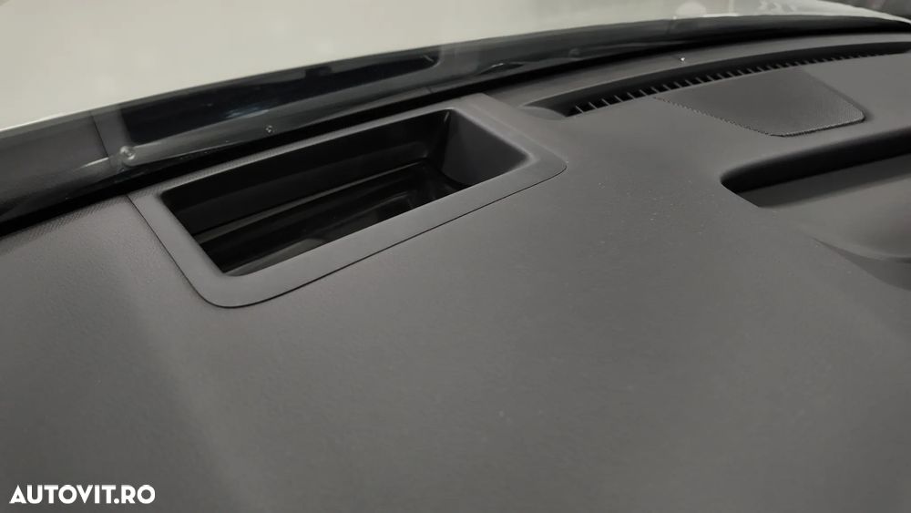 Lexus TX500 H - 15